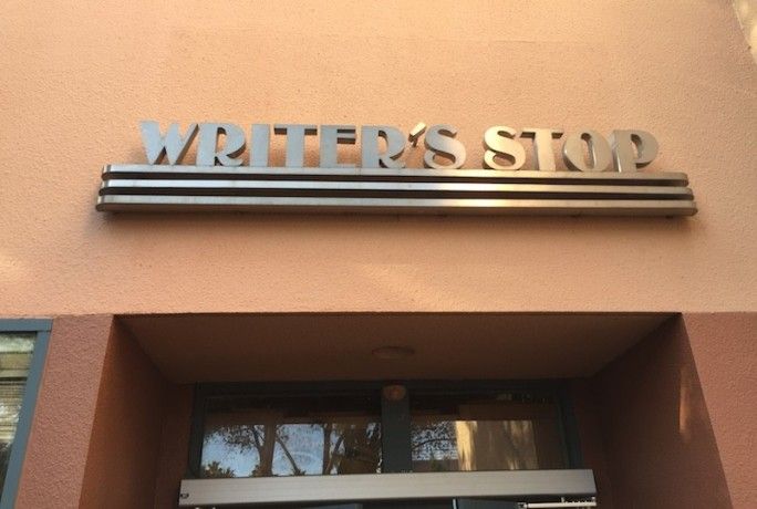 The writer's stop carrot cake quick service disney's hollywood studios disney world the streets of america books snacks