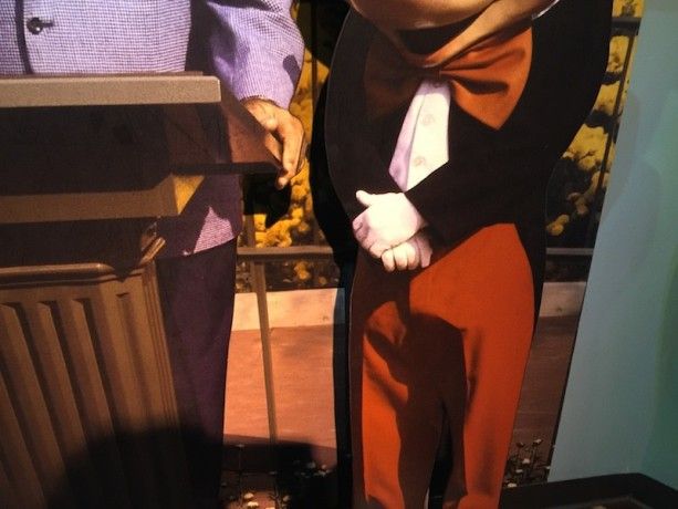 Disney's Hollywood Studios Attractions One Man's Dream Roy Disney 5 finger mickey