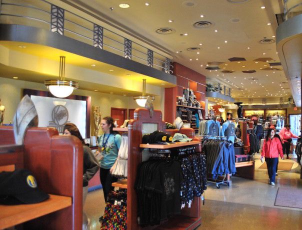 Disney's Hollywood Studios hollywood boulevard gift shops shopping disney merchandise