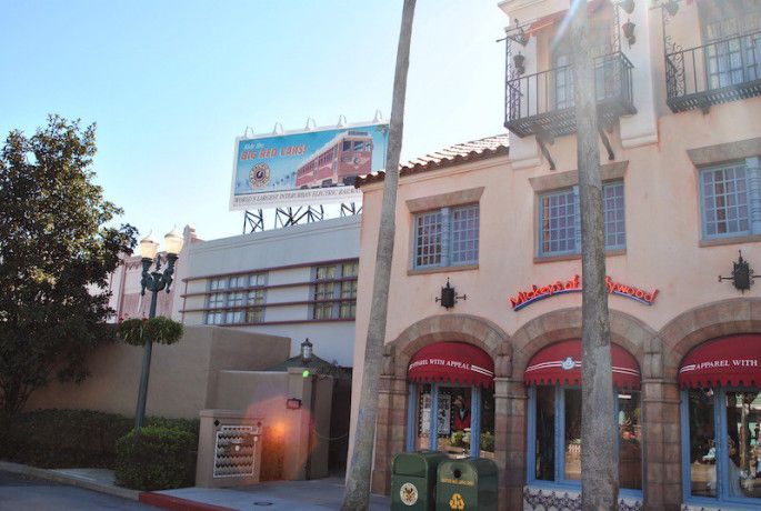 Disney's Hollywood Studios Gift Shops and Shopping Disney Merchandise