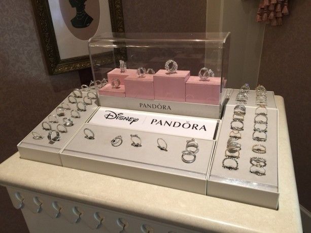 Walt Disney World Shopping Gift Shop Jewelry Pandora Watches Magic Kingdom Main Street USA