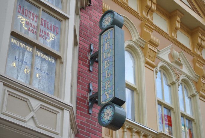 Walt Disney World Shopping Gift Shop Jewelry Pandora Watches Magic Kingdom Main Street USA