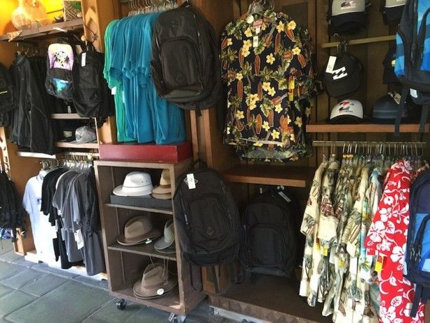 walt disney world magic kingdom gift shop shopping adventureland disney merchandise