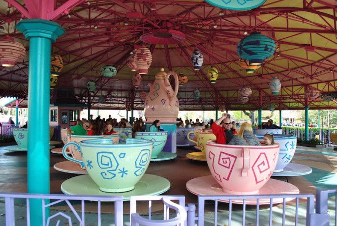 Walt Disney World magic Kingdom best rides and attractions tea cups