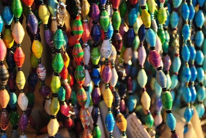 Walt Disney World Epcot Shopping Gift Shop World Showcase Beads
