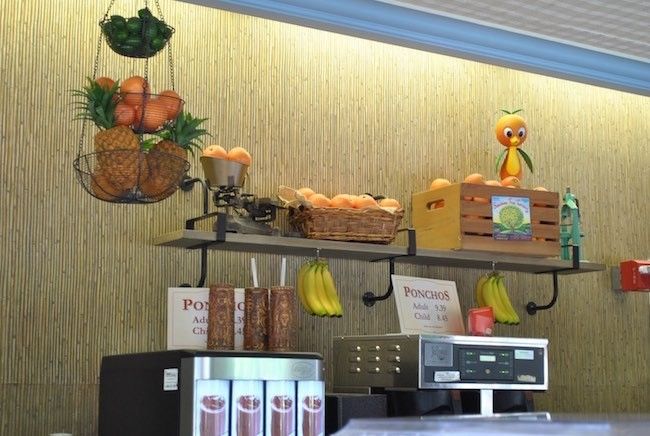 Walt Disney World Magic Kingdom dining ice cream quick service restaurant menus