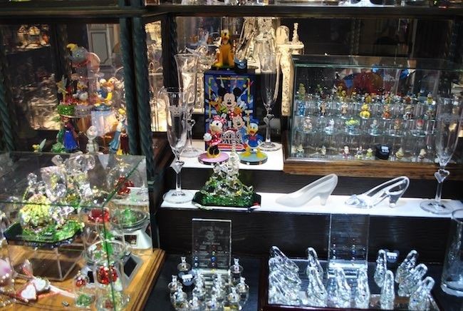 Walt Disney World Magic Kingdom adventureland shopping arribas brothers crystal gifts