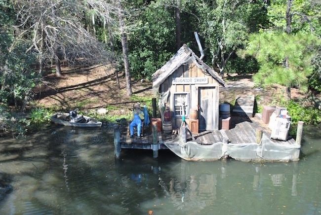 walt disney world magic kingdom liberty belle rivers of america boat