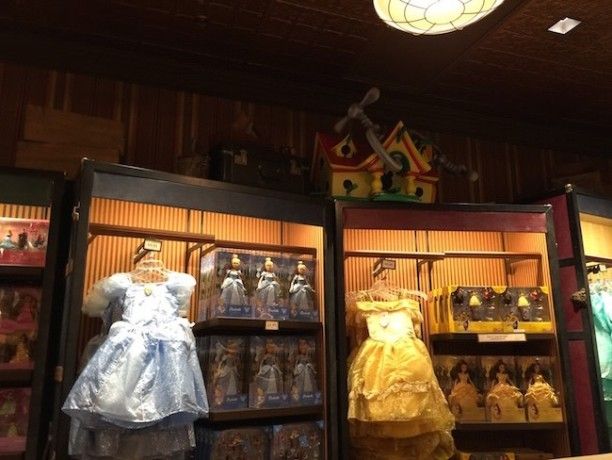 walt disney world magic kingdom shopping gift shop best Mickey Mouse