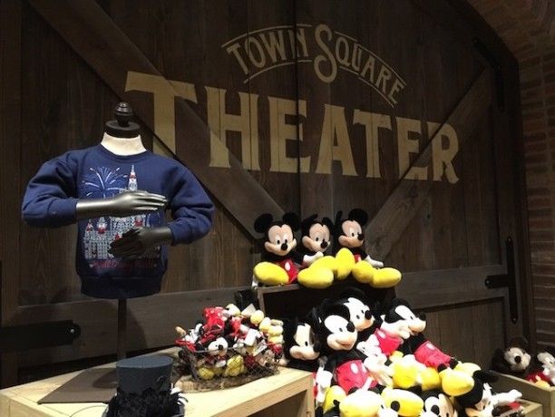 walt disney world magic kingdom shopping gift shop best Mickey Mouse