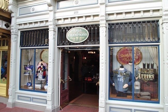 walt disney world where are the best gift shops in the magic kingdom disney shopping for merchandise