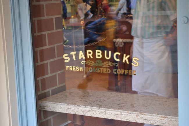 walt disney world magic kingdom bakery breakfast snacks and starbucks