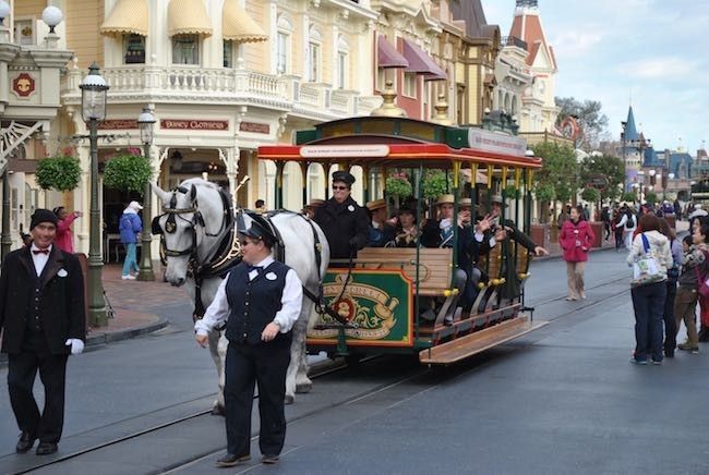 walt disney world magic kingdom best things to do in the morning