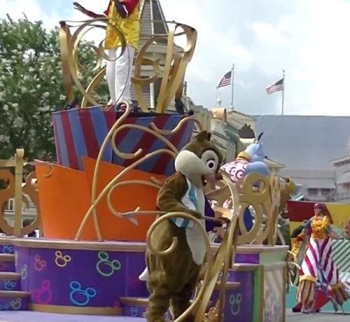 walt disney world magic kingdom best parades and fireworks