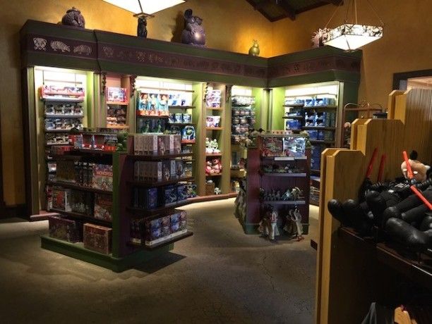 walt disney world disney's animal kingdom best gift shops and shopping at disney world