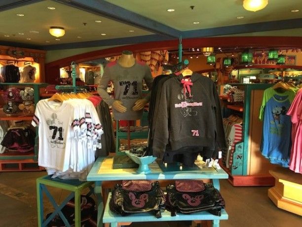 walt disney world disney's animal kingdom best gift shops disney merchandise in disney world