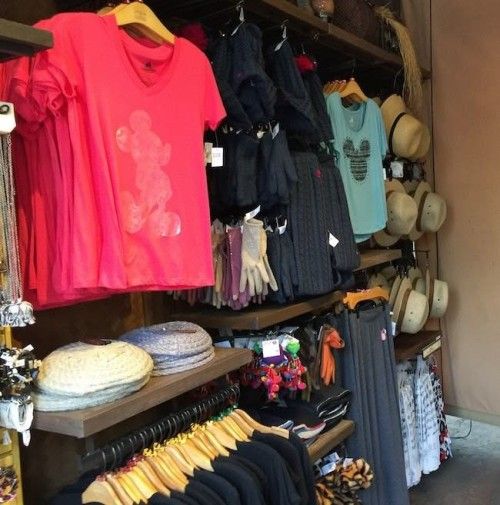 walt disney world disney's animal kingdom best shopping gift shops and merchandise at disney world