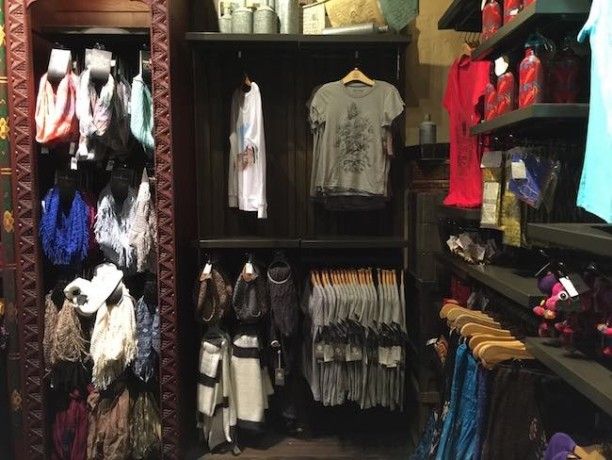 walt disney world disney's animal kingdom best shopping and gift shops merchandise in disney world