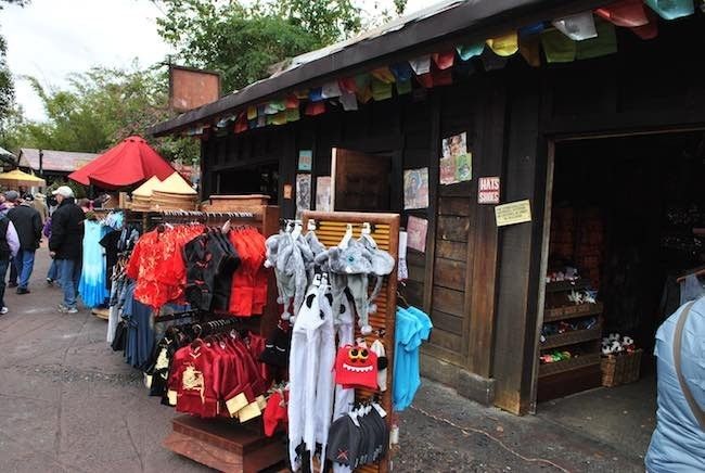 walt disney world disney's animal kingdom authentic park attraction gift shops and reviews in disney world