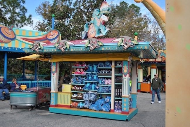 walt disney world disney's animal kingdom carnival games prizes and prices