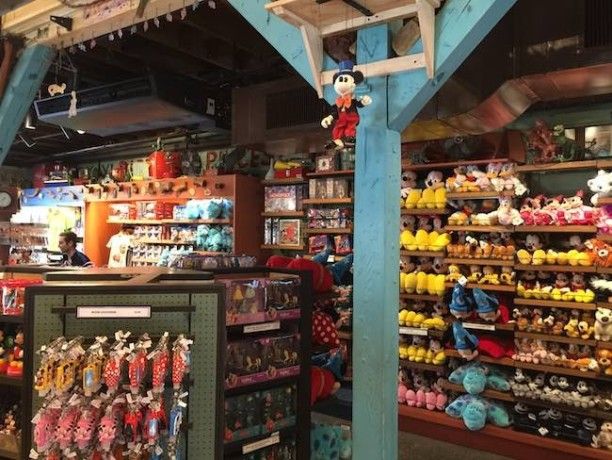 walt disney world disney's animal kingdom best shopping gift shops and disney merchandise in disney world