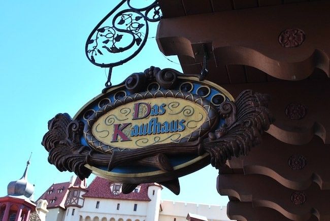 where are the best disney gift shops located