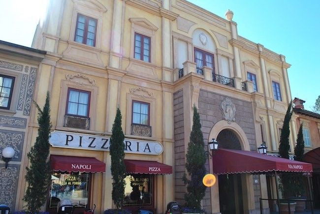 what is the name of the italian restaurant in disney world