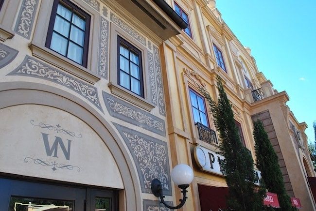 italian restaurant in epcot menu