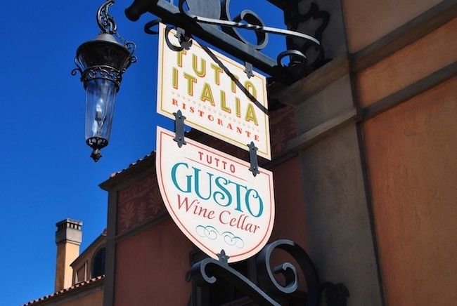 best rated restaurant menus in disney world