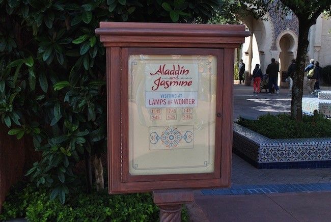 what are the jasmine and aladdin meet and greet showtimes