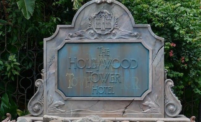 where is the tower of terror changing sign