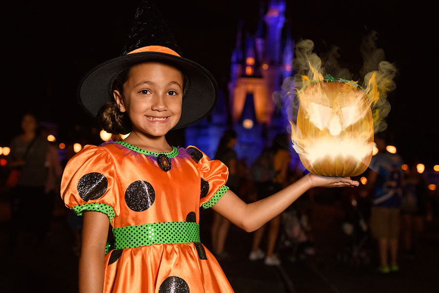 list of mickey's not so scary halloween party photopass magic shots