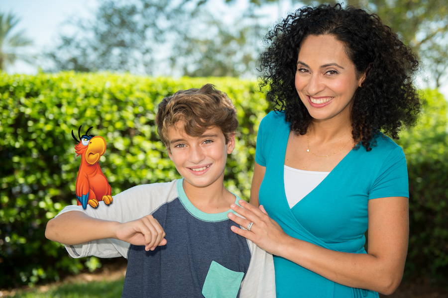 iago disney photopass magic shot