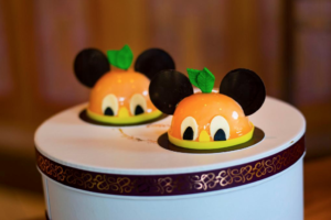 Remove term: Amorette's Patisserie Amorette's Patisserie orange bird desserts