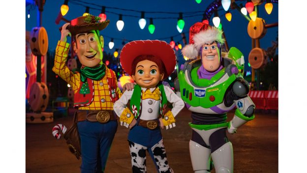 toy story land character holiday outfits